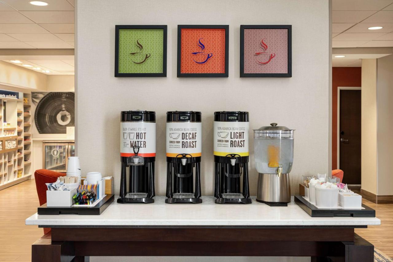 Hampton Inn & Suites Overland Park South Stanley Экстерьер фото