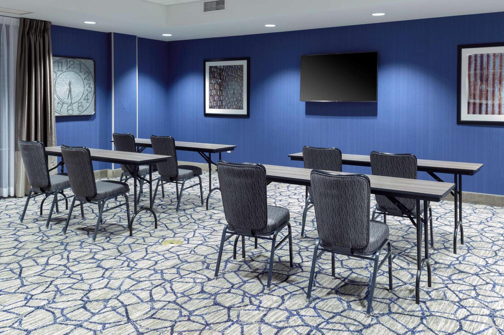 Hampton Inn & Suites Overland Park South Stanley Экстерьер фото