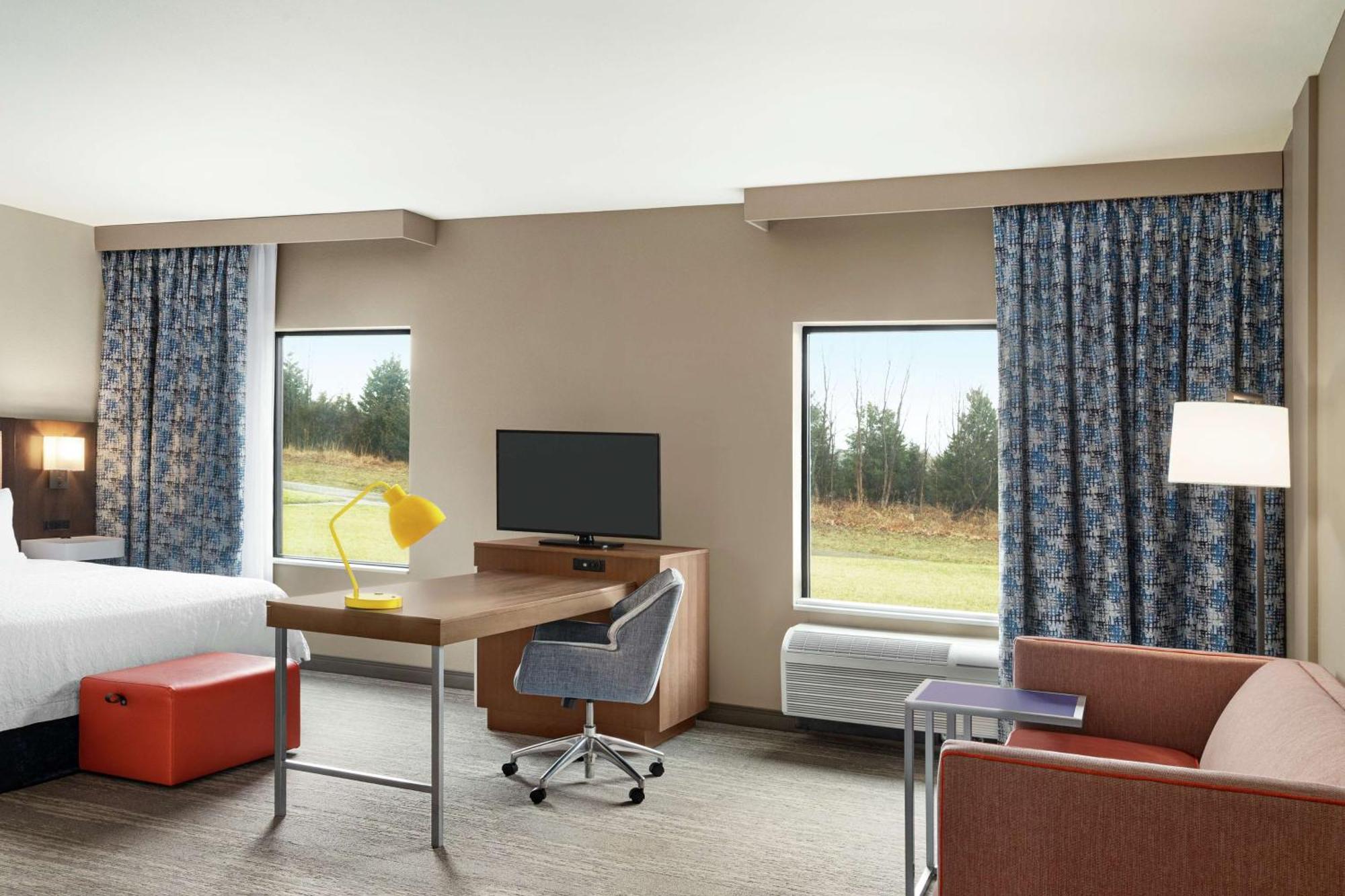Hampton Inn & Suites Overland Park South Stanley Экстерьер фото